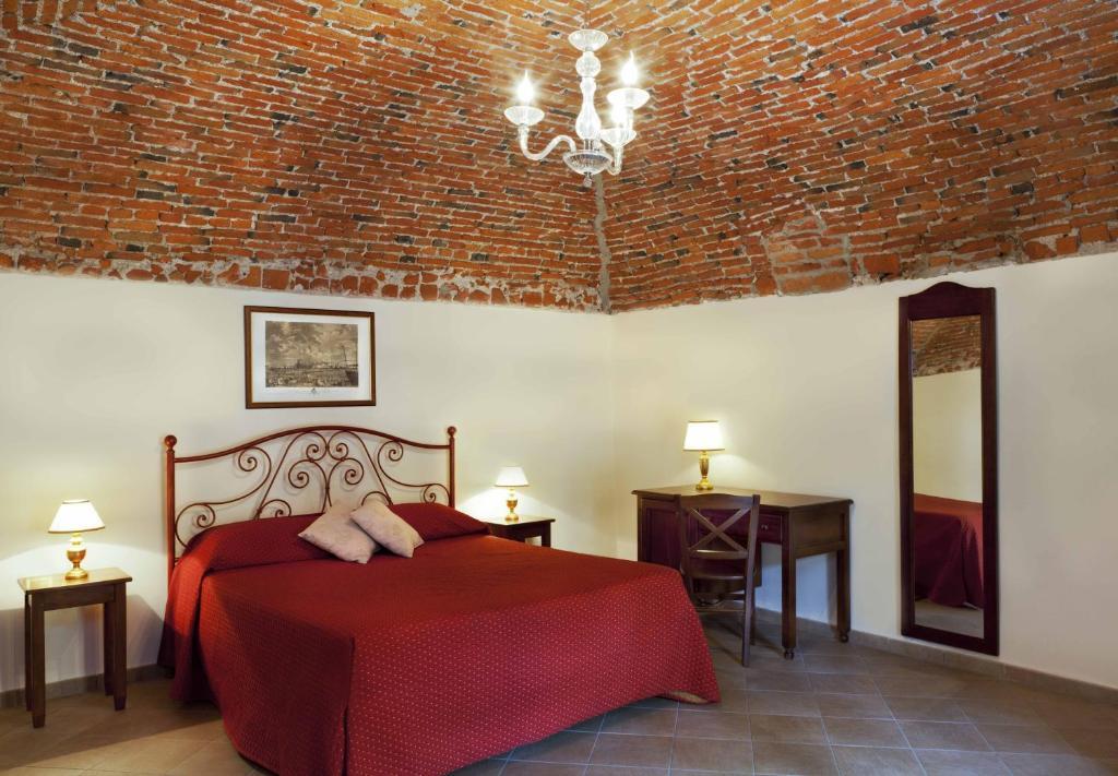 Villa Soleil Colleretto Giacosa Стая снимка